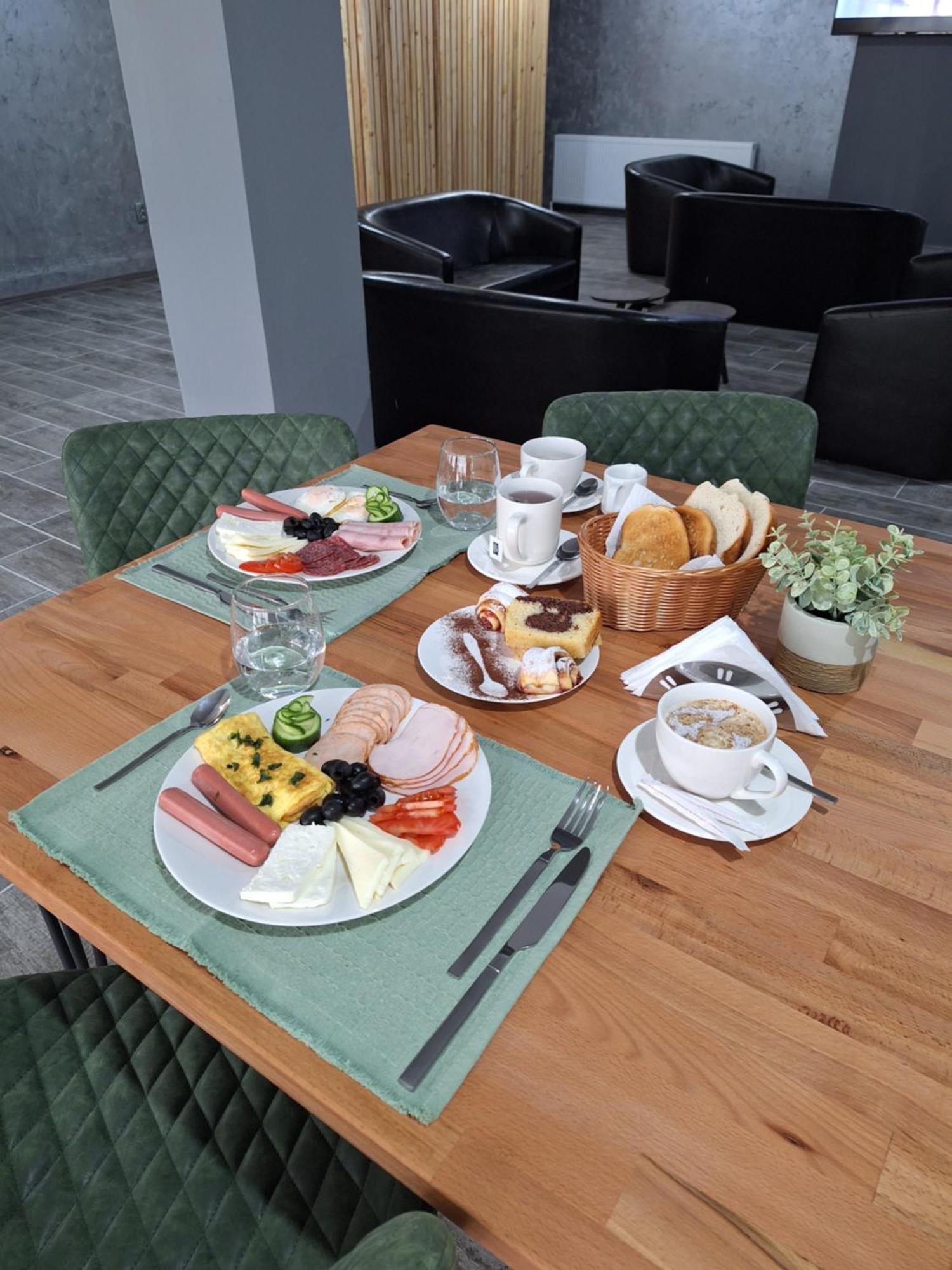Danifeld Inn Voroneț Kültér fotó