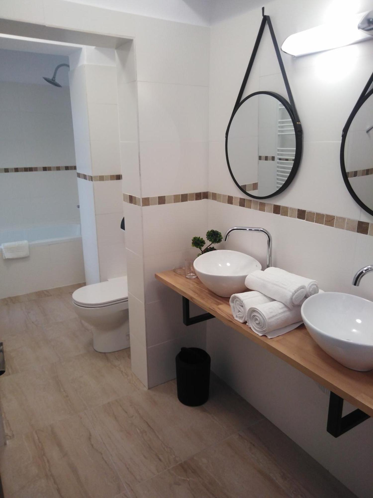 Danifeld Inn Voroneț Kültér fotó